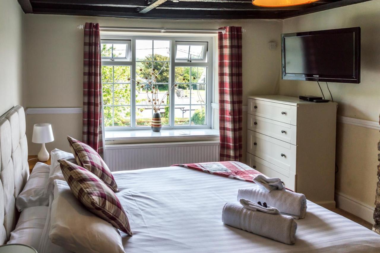 Parsonage Farm Inn Saint Florence Εξωτερικό φωτογραφία