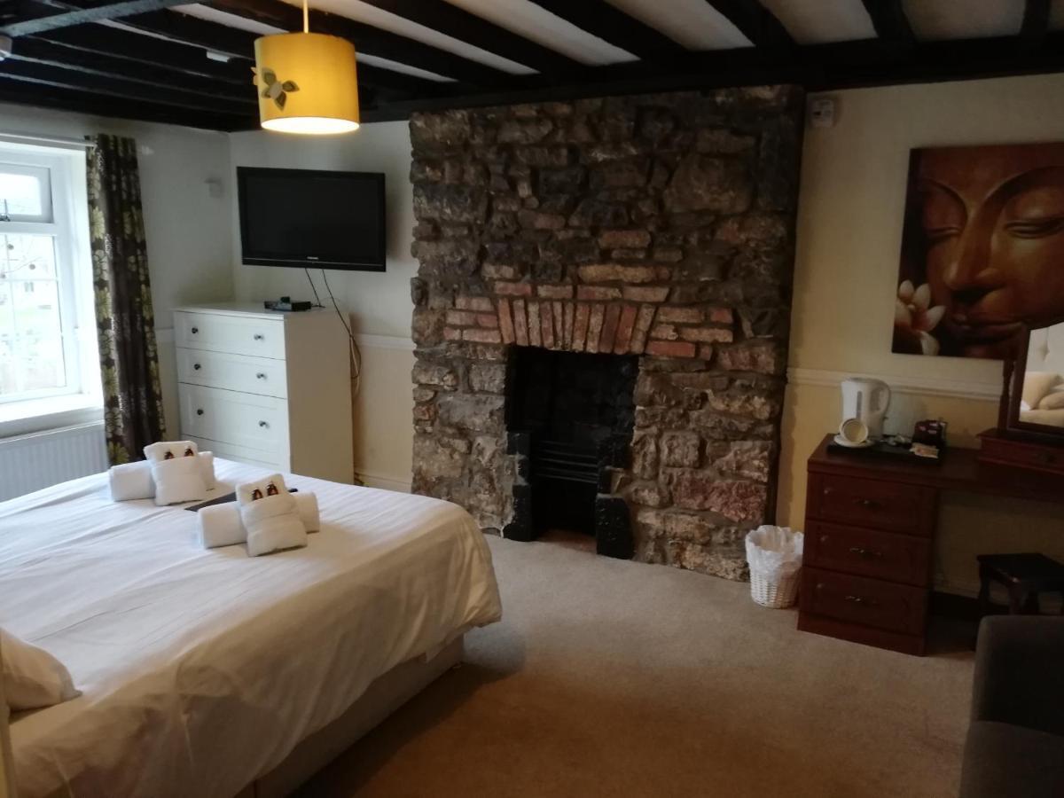 Parsonage Farm Inn Saint Florence Εξωτερικό φωτογραφία